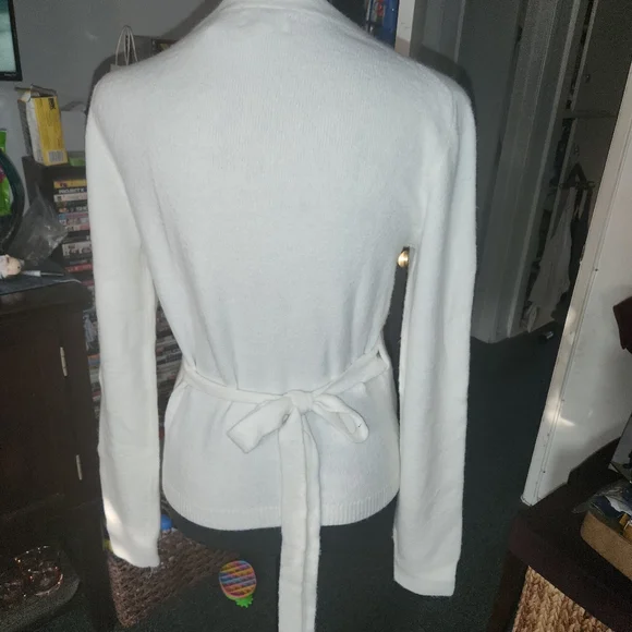 Wrap sweater - Picture 2 of 5